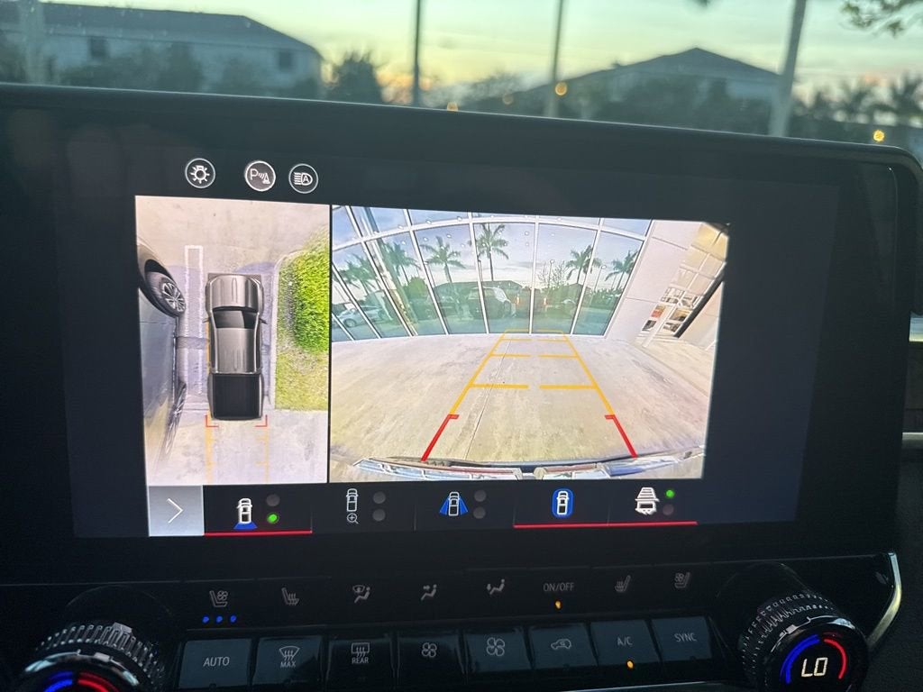 2023 GMC Canyon Denali