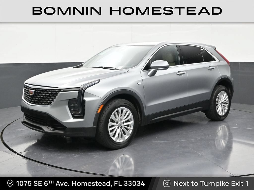 2024 Cadillac XT4 Luxury