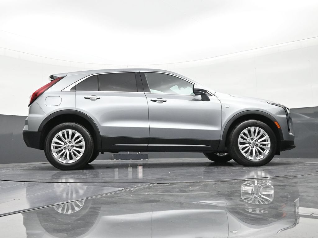 2024 Cadillac XT4 Luxury