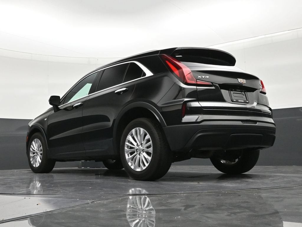 2024 Cadillac XT4 Luxury