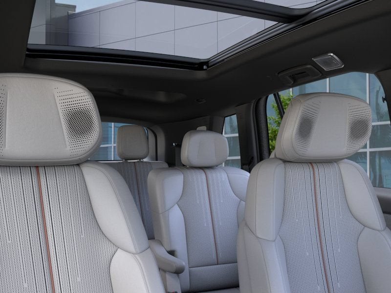 2027 Cadillac VISTIQ Luxury