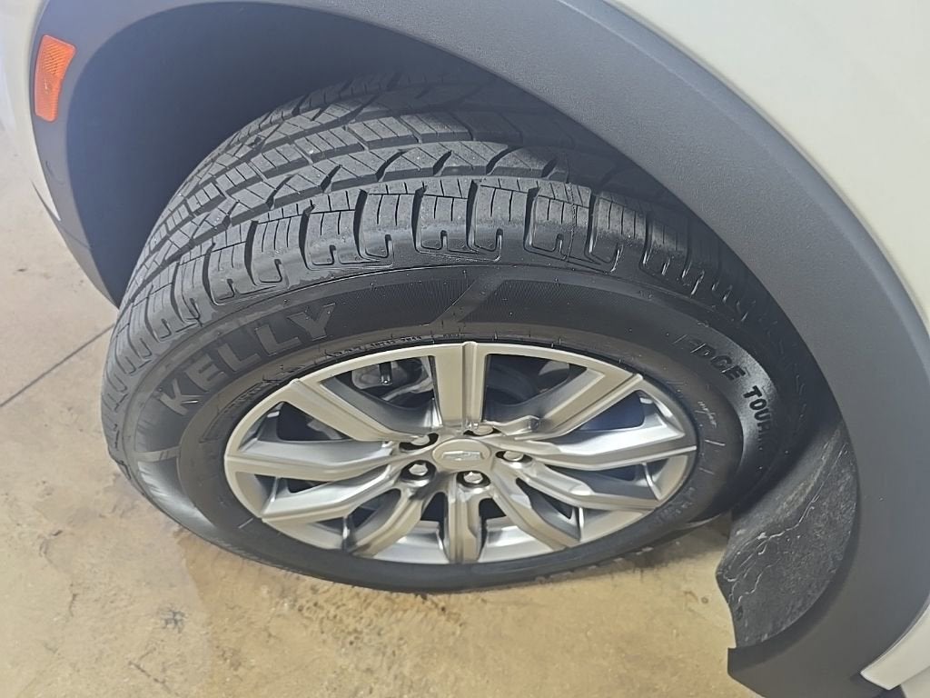 2022 Cadillac XT4 Premium Luxury