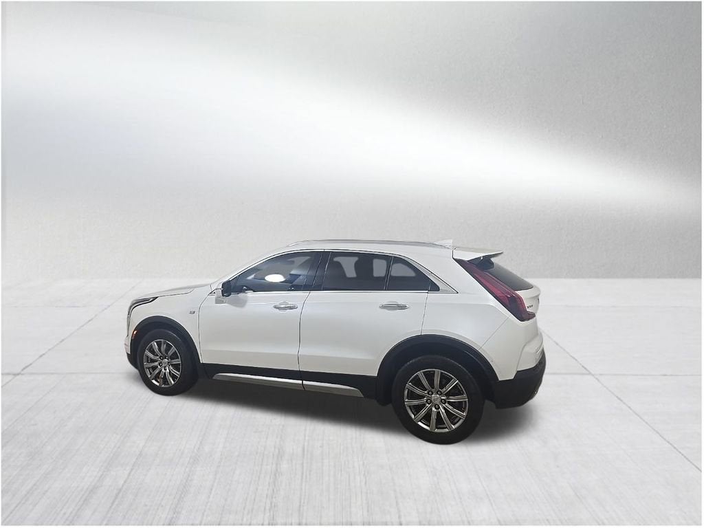 2022 Cadillac XT4 Premium Luxury