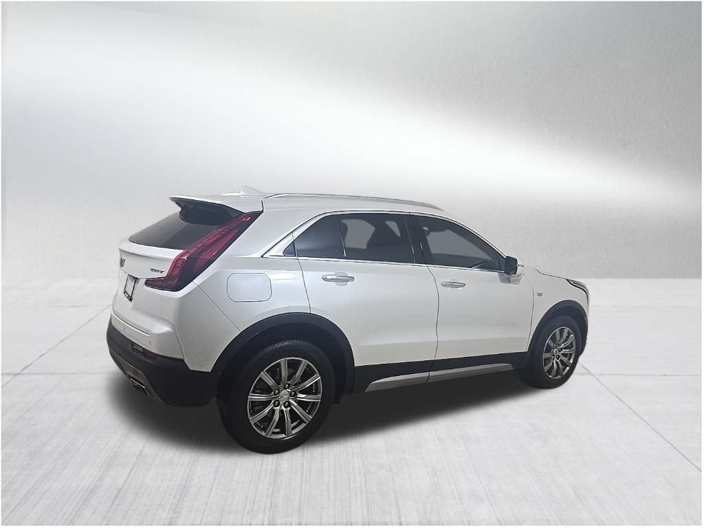 2022 Cadillac XT4 Premium Luxury