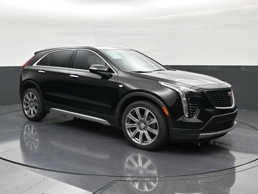 2023 Cadillac XT4 Premium Luxury