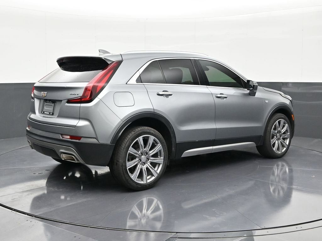 2023 Cadillac XT4 Premium Luxury
