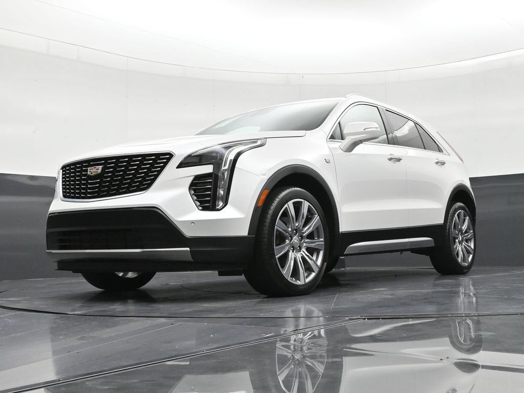 2023 Cadillac XT4 FWD Premium Luxury