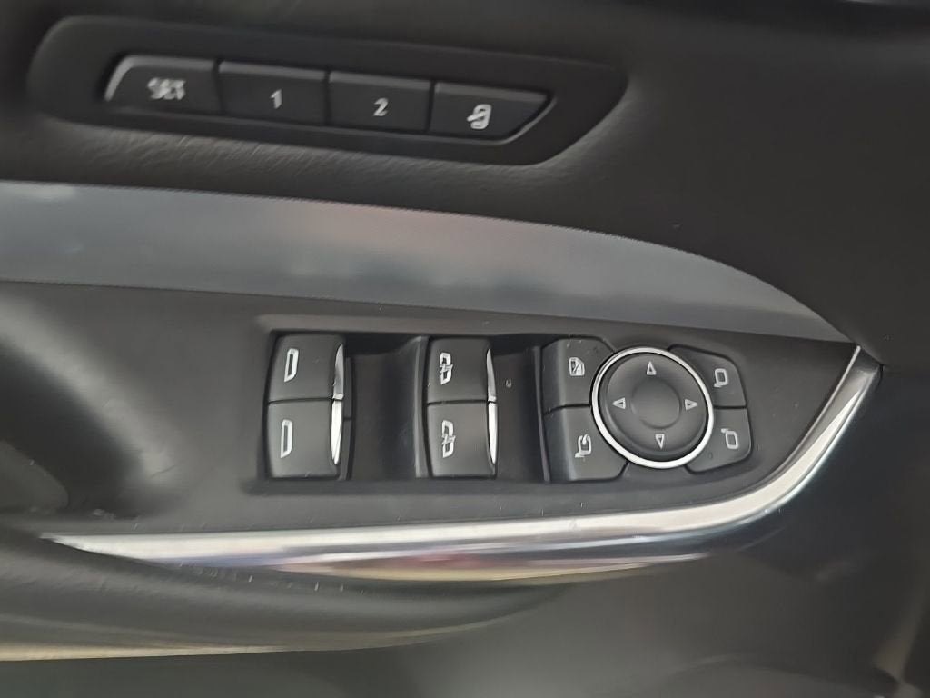 2021 Cadillac XT4 Premium Luxury