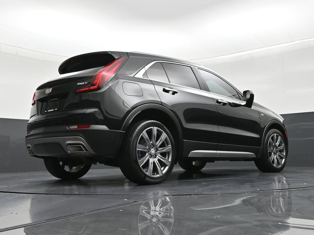 2023 Cadillac XT4 FWD Premium Luxury