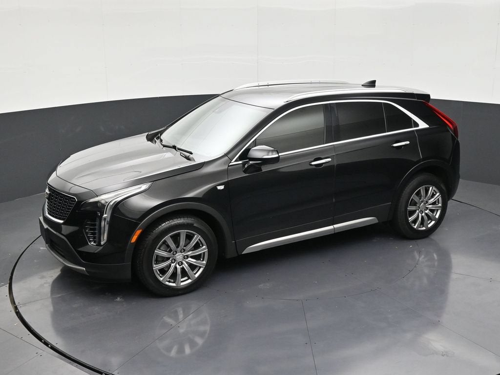 2022 Cadillac XT4 AWD Premium Luxury