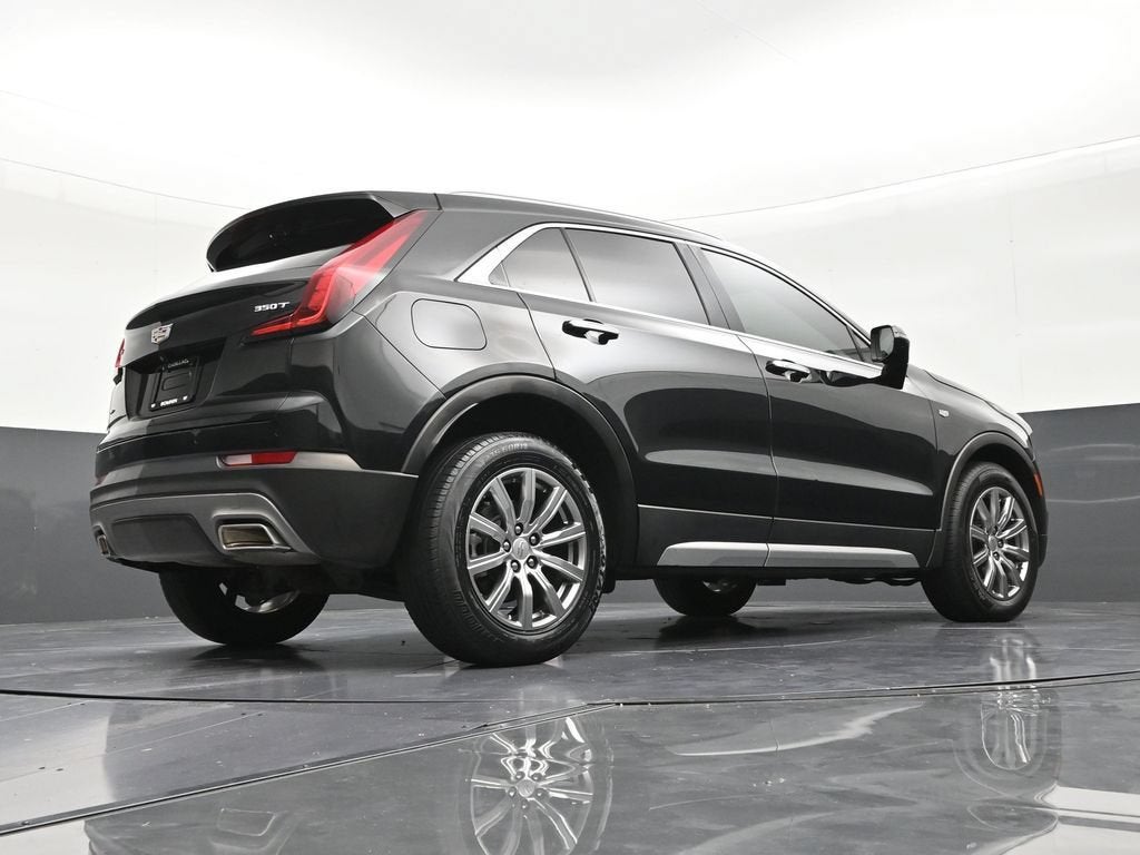 2022 Cadillac XT4 AWD Premium Luxury