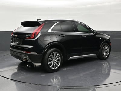 2022 Cadillac XT4 AWD Premium Luxury