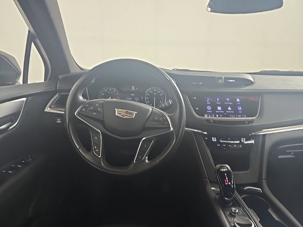 2023 Cadillac XT5 Luxury