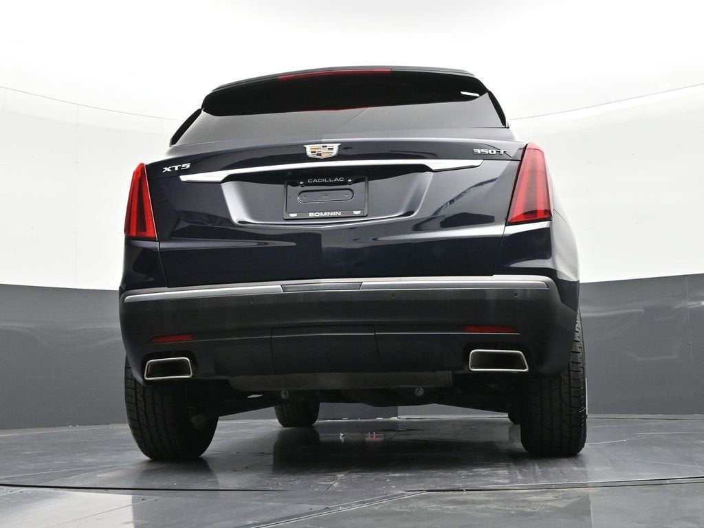 2022 Cadillac XT5 Luxury
