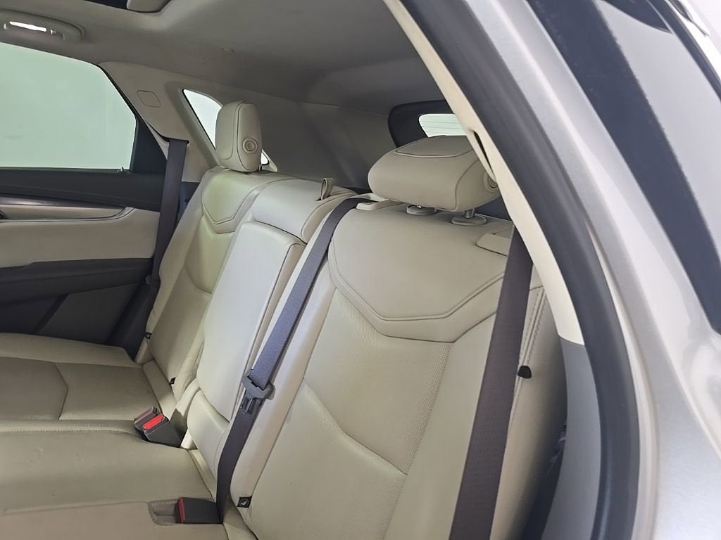 2018 Cadillac XT5 Luxury FWD