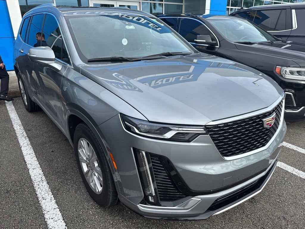 2024 Cadillac XT6 Luxury