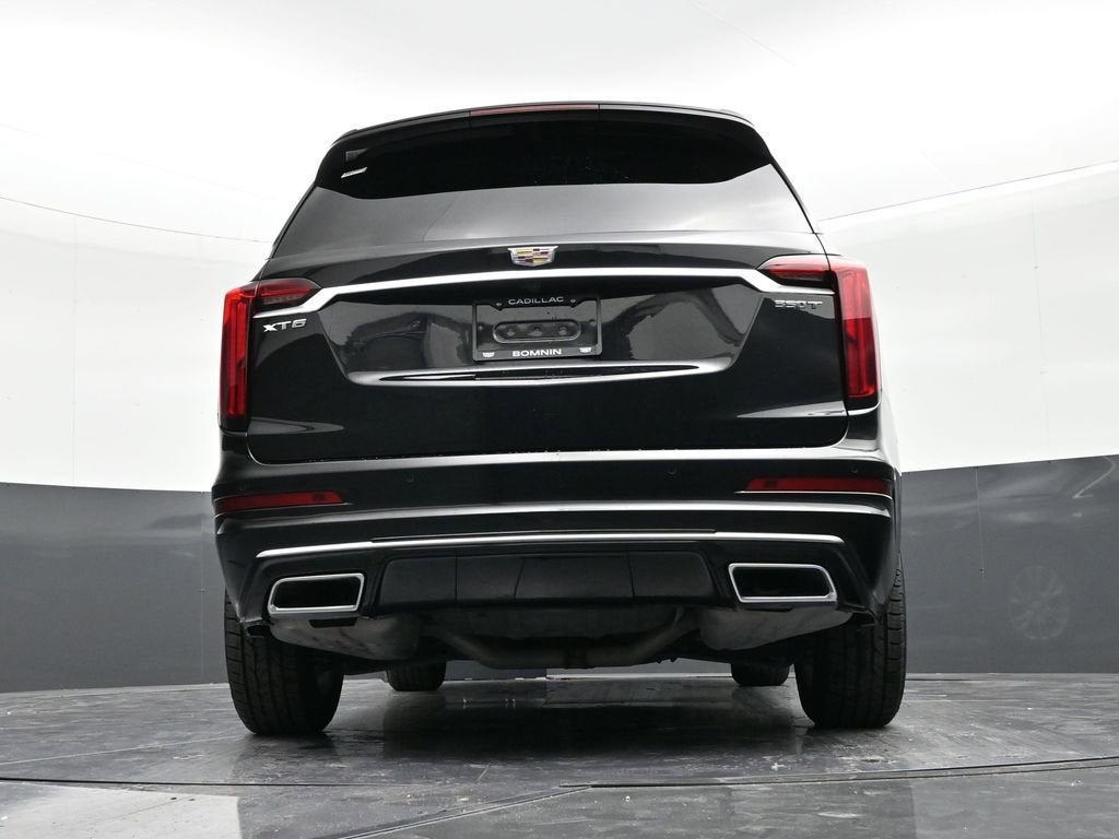 2023 Cadillac XT6 Luxury