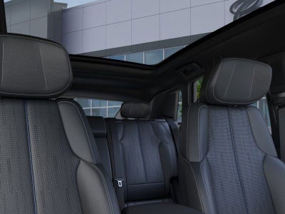 2025 Cadillac LYRIQ Luxury 1