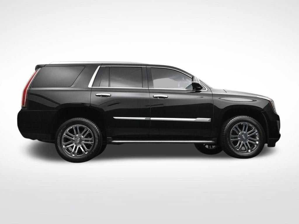 2019 Cadillac Escalade Standard