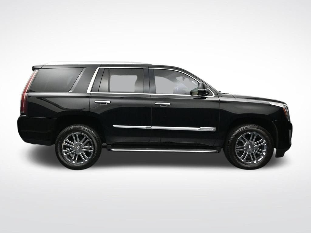 2019 Cadillac Escalade Standard