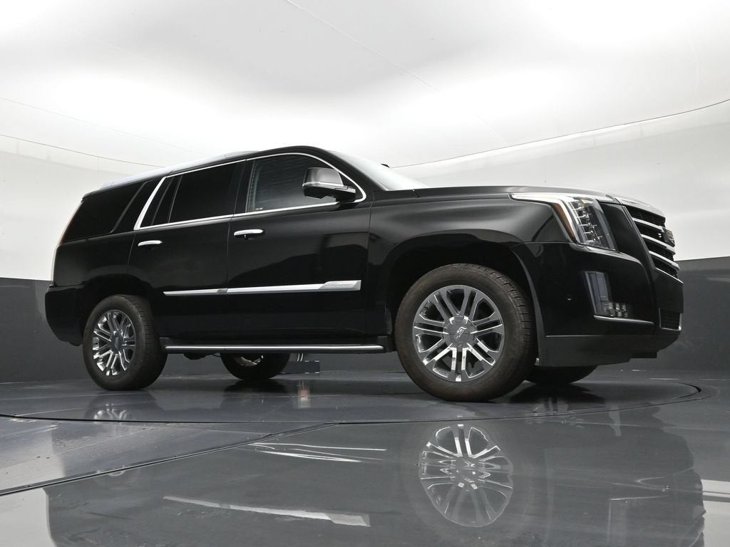 2020 Cadillac Escalade 2WD Standard