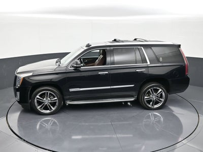 2016 Cadillac Escalade Luxury Collection