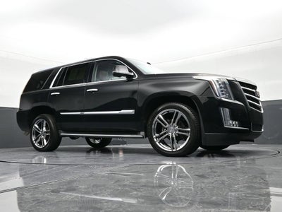 2016 Cadillac Escalade Luxury Collection