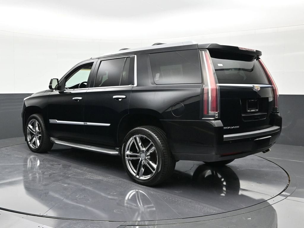 2016 Cadillac Escalade Luxury Collection