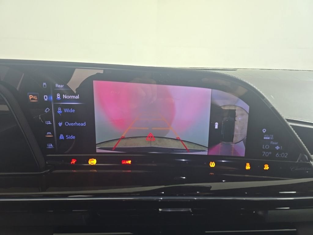 2024 Cadillac Escalade ESV Sport Platinum