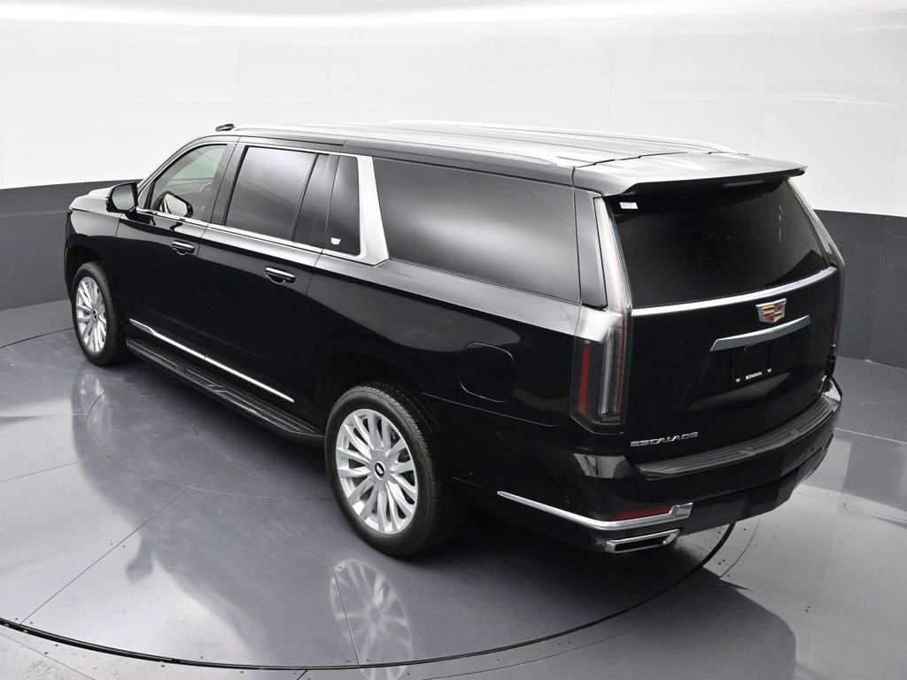 2025 Cadillac Escalade ESV Luxury
