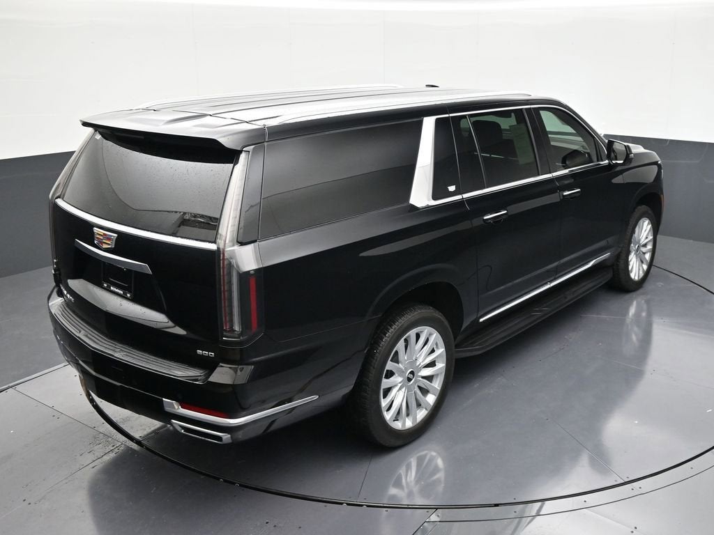 2025 Cadillac Escalade ESV Luxury
