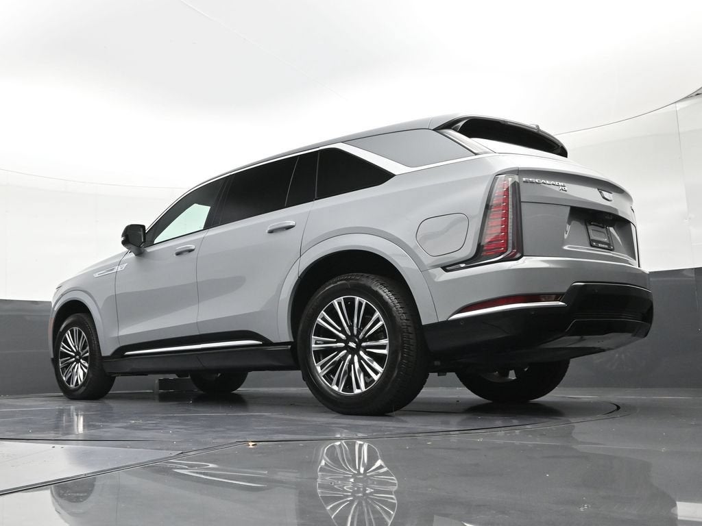 2026 Cadillac ESCALADE IQ Luxury