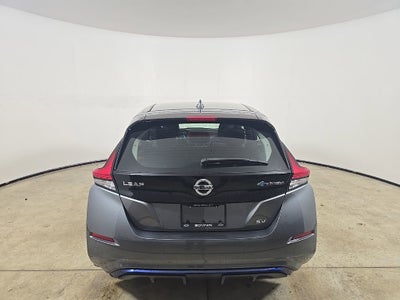 2022 Nissan LEAF SV