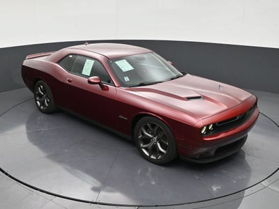 2018 Dodge Challenger SXT Plus