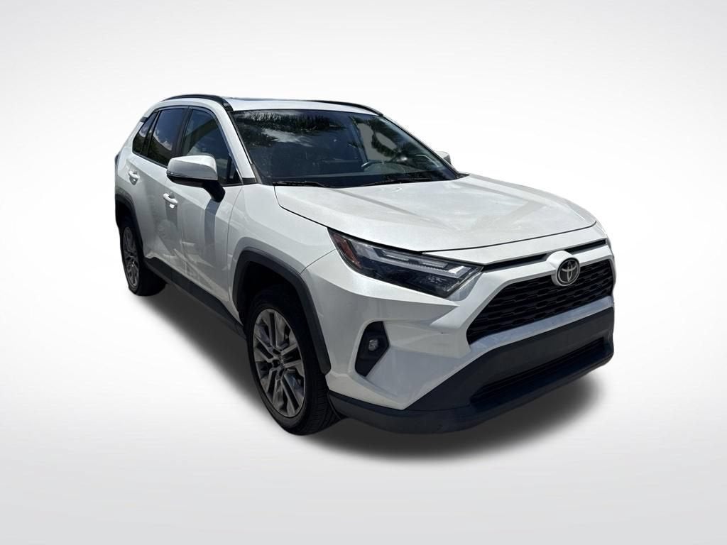 2022 Toyota RAV4 XLE Premium