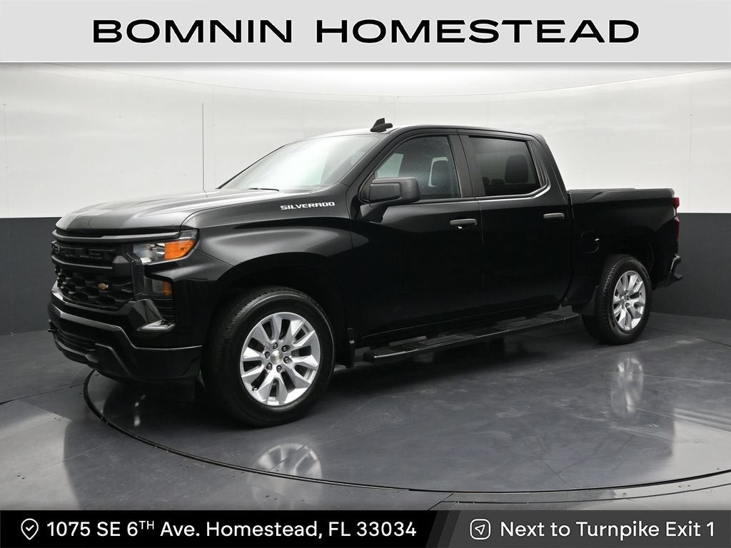 2022 Chevrolet Silverado 1500 Custom