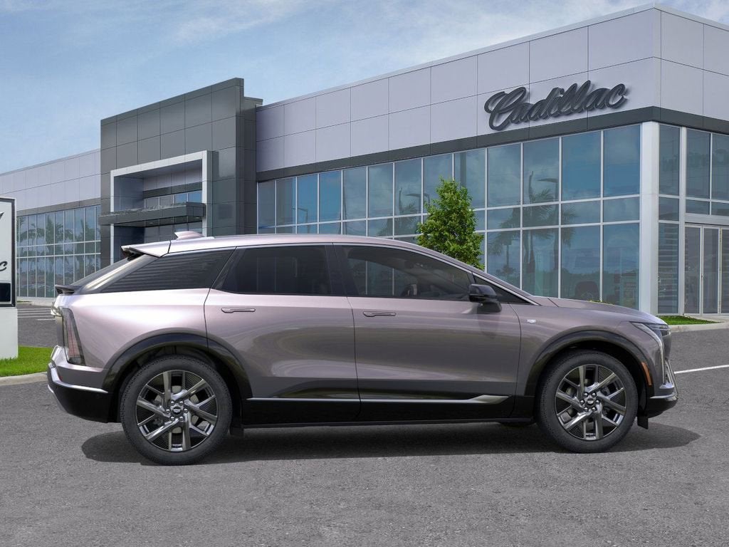 2026 Cadillac OPTIQ Luxury