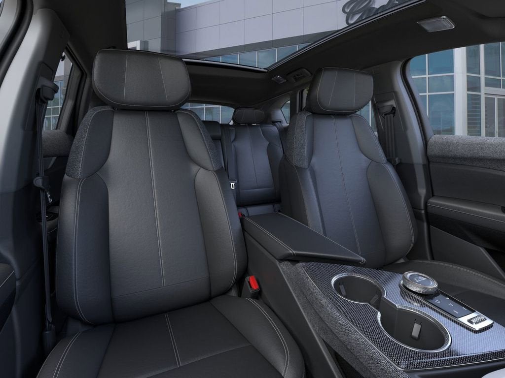 2025 Cadillac OPTIQ Luxury 1