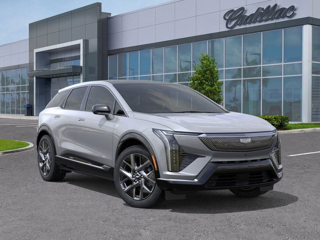 2025 Cadillac OPTIQ Luxury 1