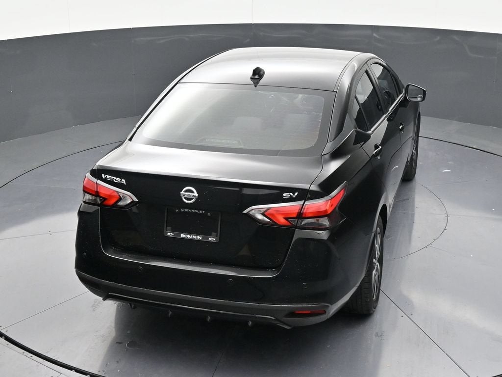 2021 Nissan Versa SV Xtronic CVT