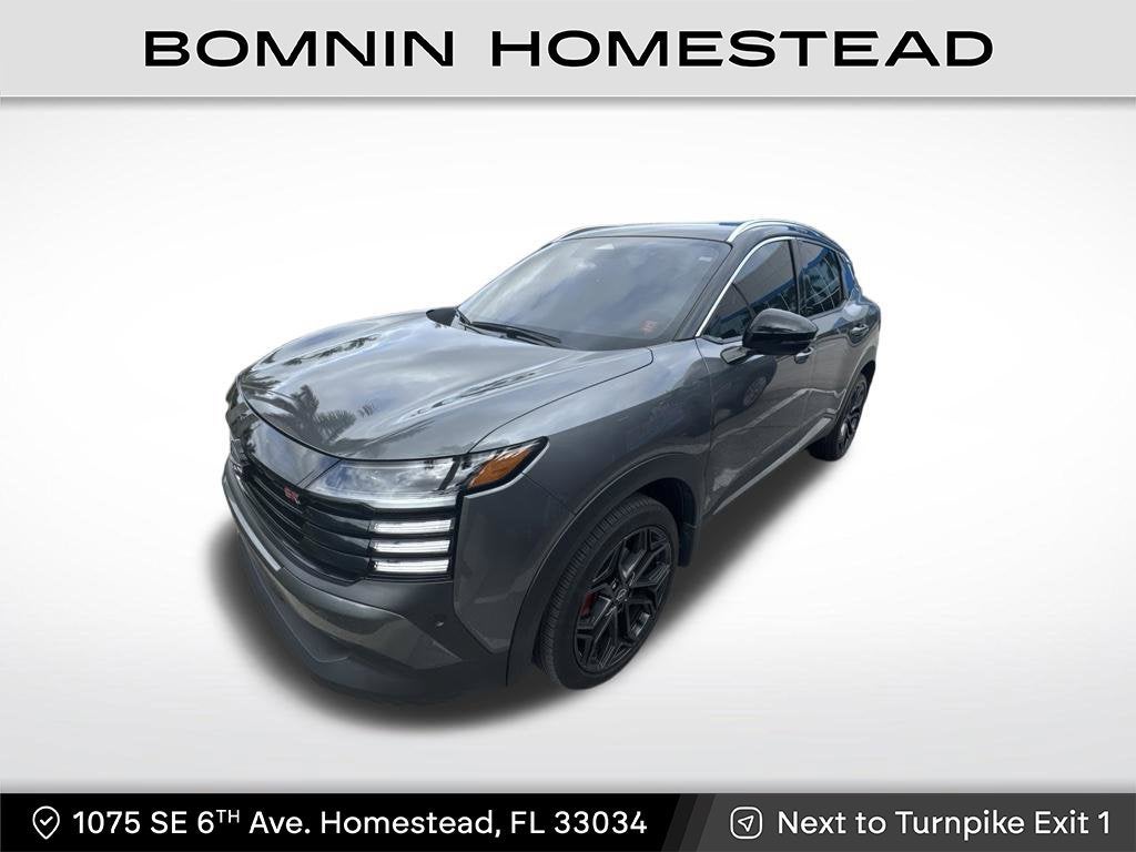 2025 Nissan Kicks SR