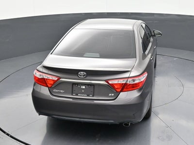 2016 Toyota Camry XLE