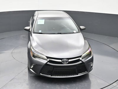 2016 Toyota Camry XLE
