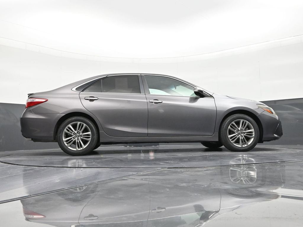 2016 Toyota Camry XLE