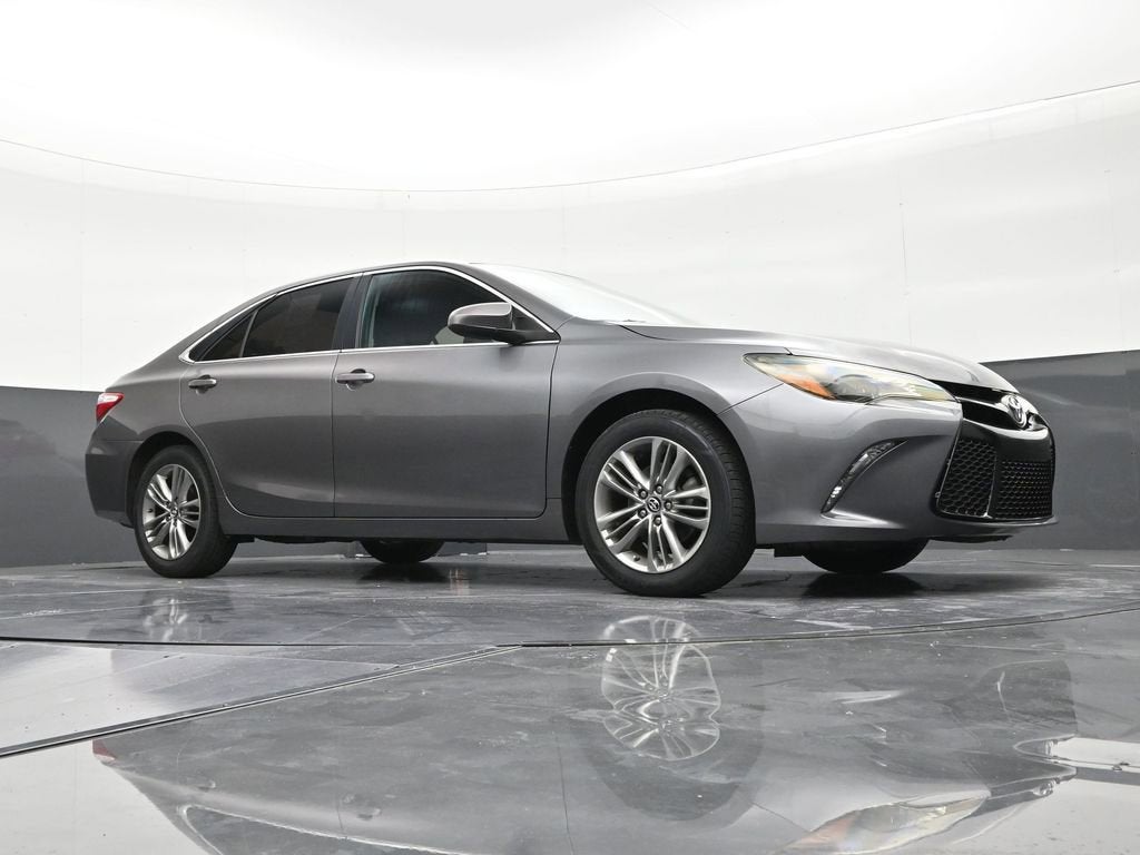2016 Toyota Camry XLE