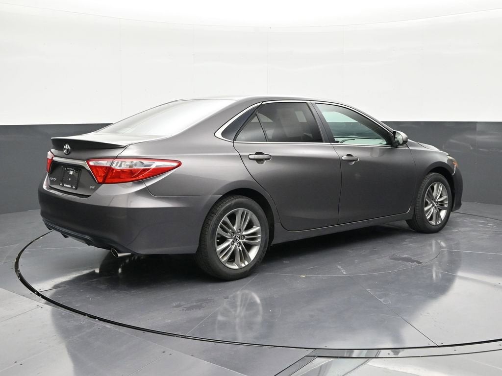 2016 Toyota Camry XLE