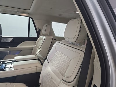 2023 Lincoln Navigator Black Label