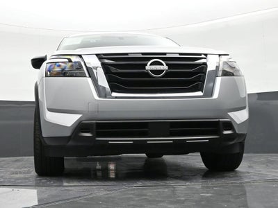 2025 Nissan Pathfinder S