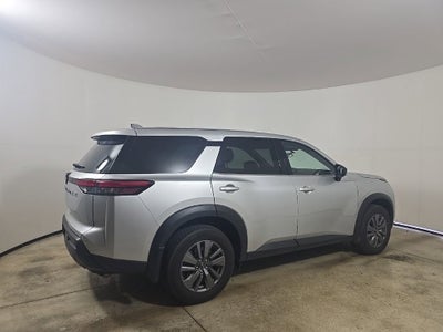 2025 Nissan Pathfinder S