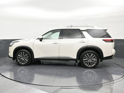 2022 Nissan Pathfinder SL